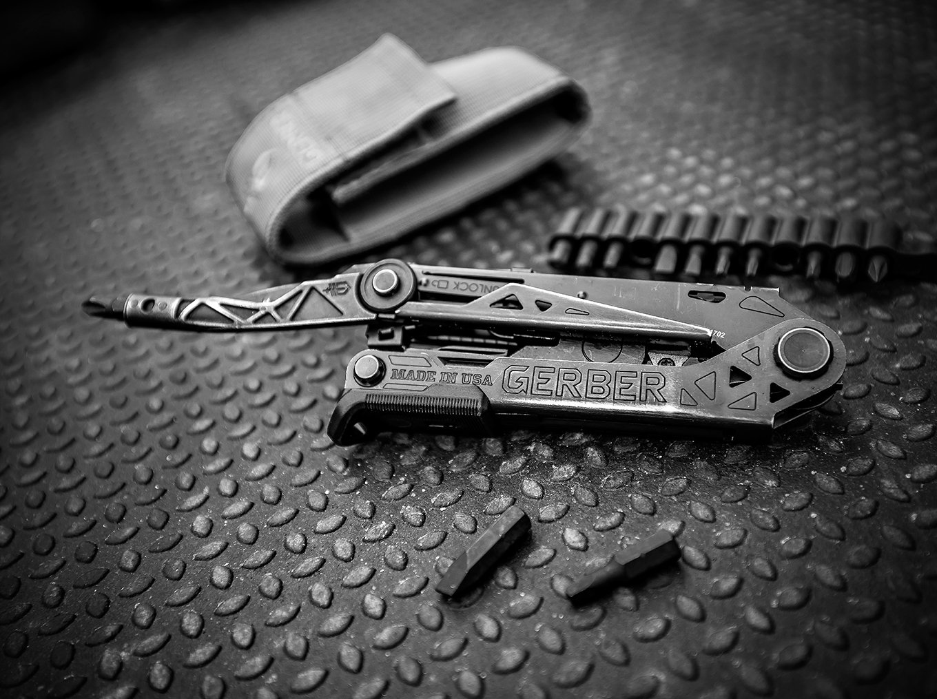 מולטיטול- Gerber- Center Drive+ Bit Set - אקסטרים גיר - Extreme Gear